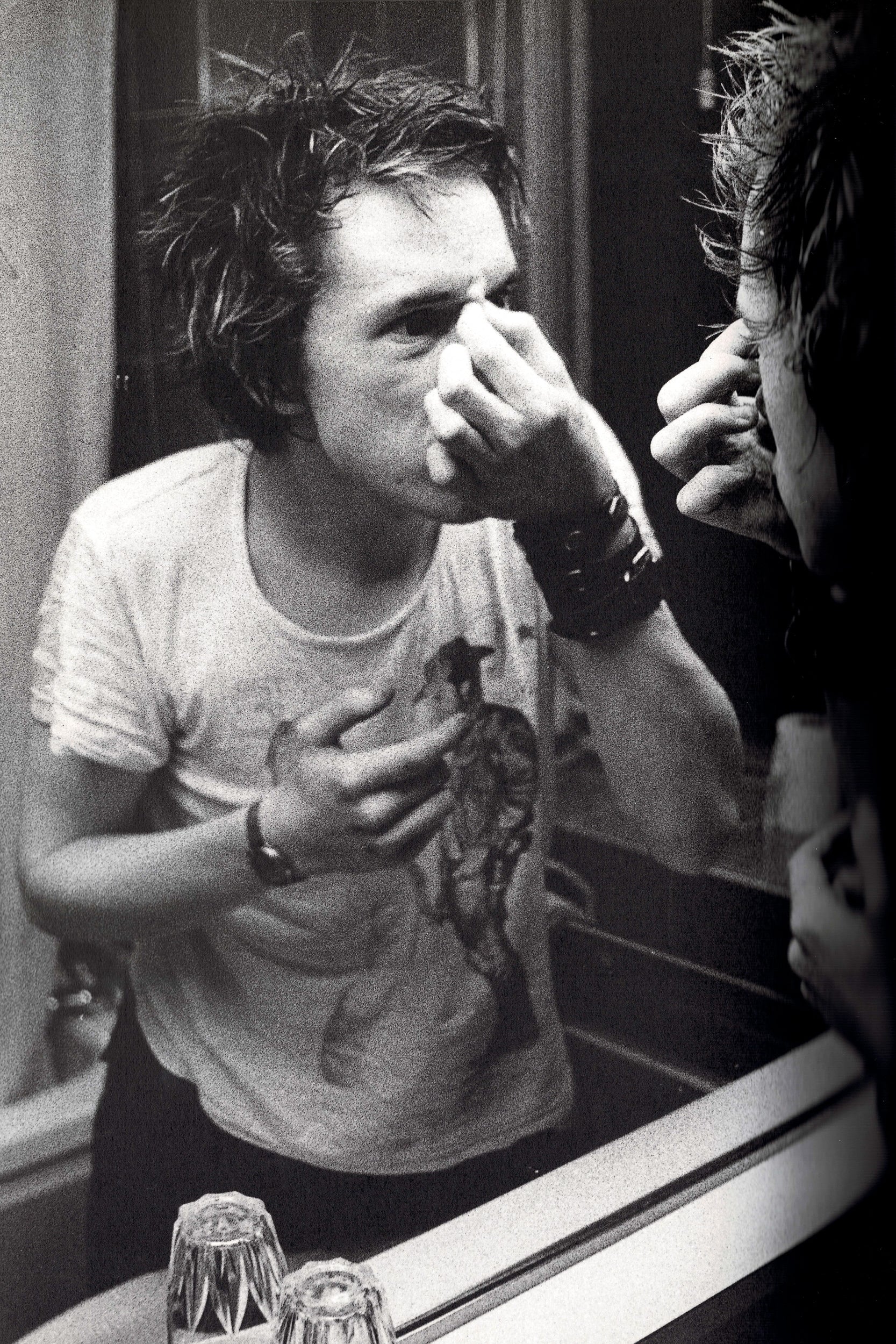 Destroy: Sex Pistols 1977