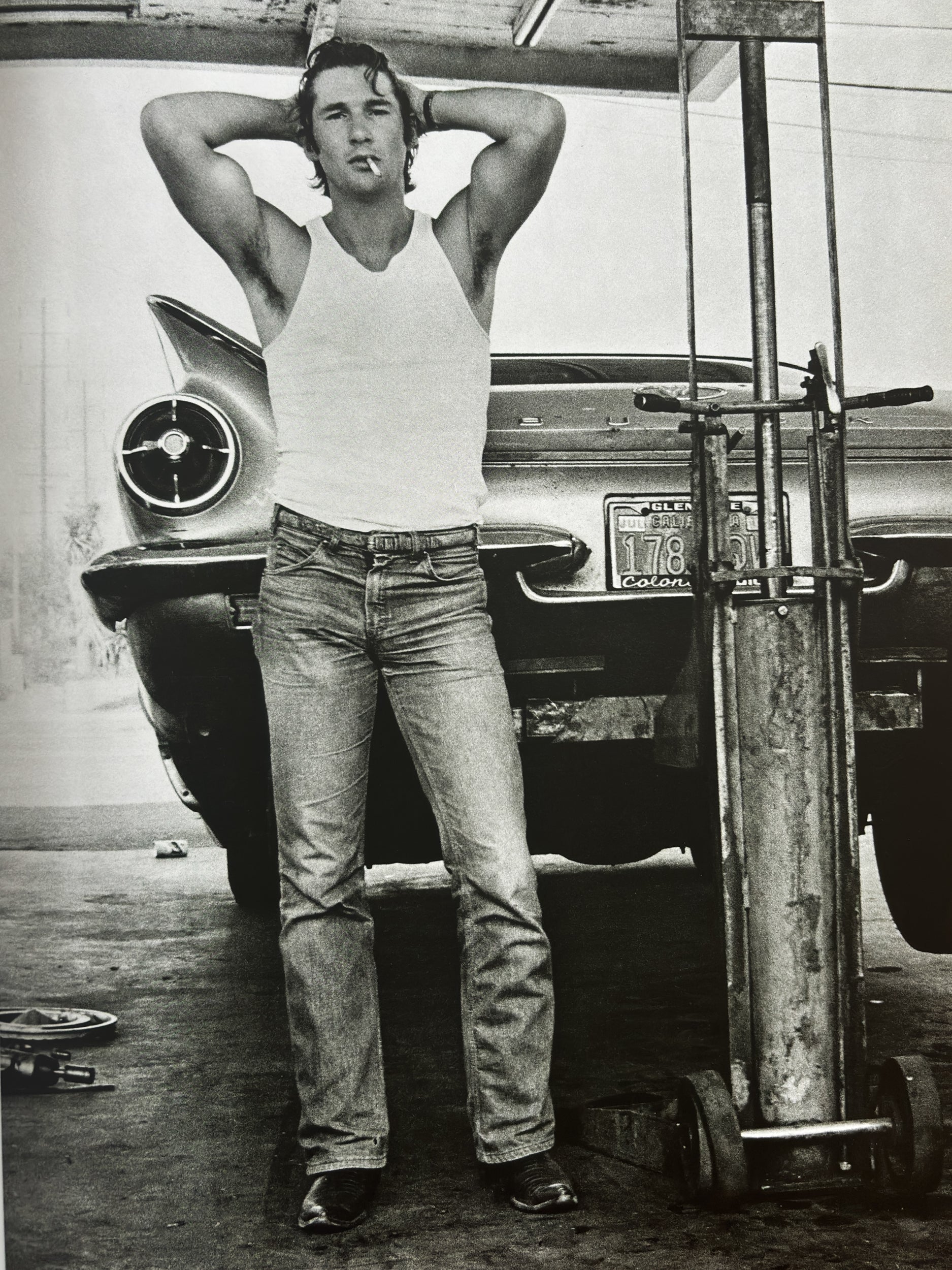 Pictures - Herb Ritts – In Form Library