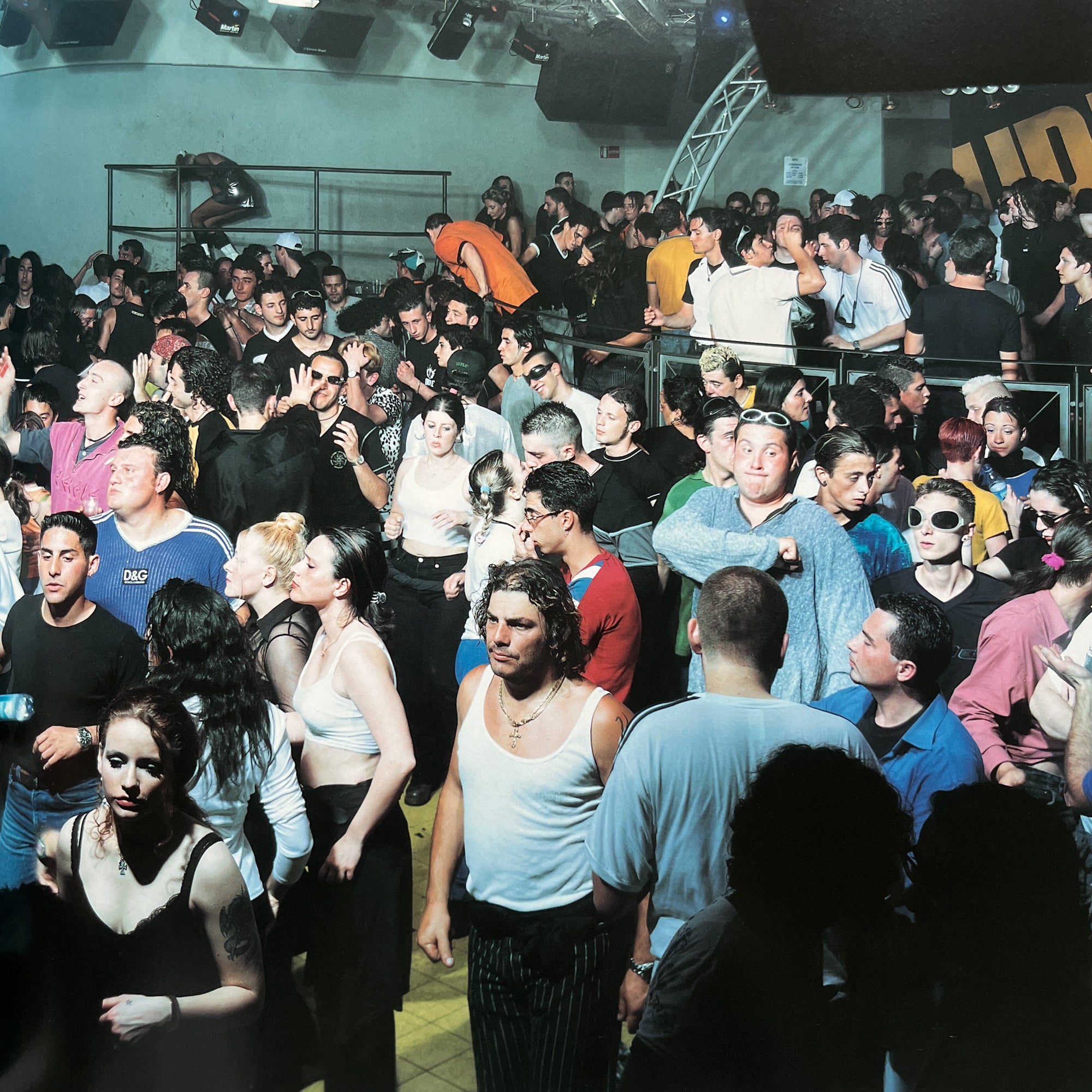 Beach & Disco - Massimo Vitali – In Form Library